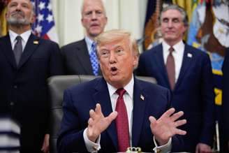 Presidente Trump discursa no Salão Oval da Casa Branca