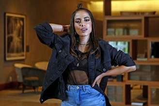 Anitta em 2017; cantora falou sobre as expectativas impostas às mulheres