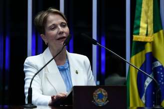 Posicionamento da FPA foi entregue em carta pela senadora Tereza Cristina, vice-presidente da frente, a Flávio Bolsonaro, em participação em live do candidato
