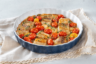 Peixe assado com tomate-cereja