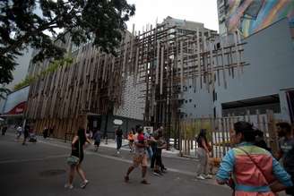 Vista externa do Japan House, na Avenida Paulista, que fica na altura do número 52, onde ocorreu uma explosão na manhã deste sábado.