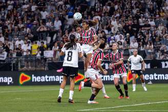 São Paulo e Corinthians decidem o Brasileirão feminino neste sábado, 3, no Morumbis