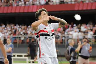 Bia, do São Paulo, comemora gol contra o Corinthians no jogo de volta da final do Campeonato Brasileiro feminino