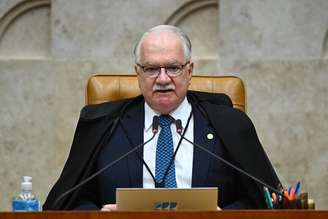 Fachin parabenizou sociedade brasileira pelo 'exercício de cidadania'