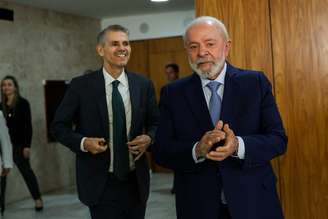 Lula e Sidônio: presidente avalia que comunicação da campanha deve mudar radicalmente.