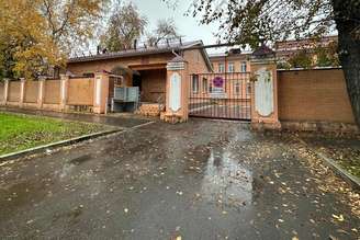 Entrada de laboratório contra peste em Irkutsk, na Sibéria
