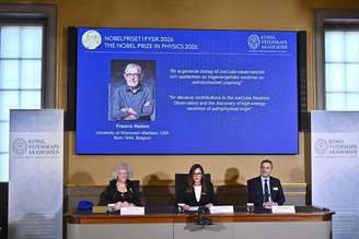Anúncio do Prêmio Nobel de Física para Francis Halzen