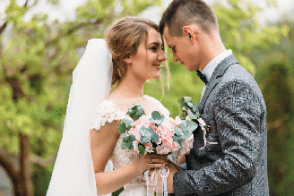 As simpatias podem ser grandes aliadas de quem busca um casamento