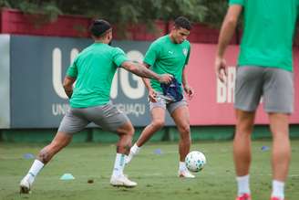 Thiago Silva durante treino do Fluminense em 07 de outubro de 2026, antes da partida contra o Coritiba - 