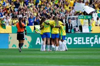 Brasil venceu a Argentina em amistoso no Beira-Rio 