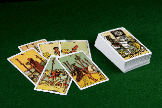Segundo as cartas do tarot, o sábado favorecerá reconciliações e fortalecimento dos vínculos afetivos
