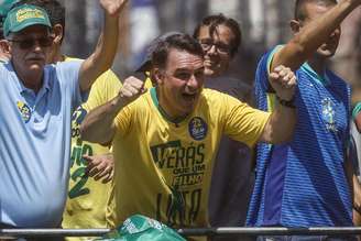 Flávio Bolsonaro se reencontrou com o pai após 90 dias