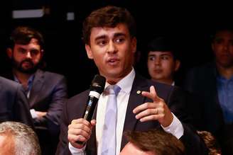 Votos de Nikolas Ferreira à Câmara dos Deputados foram suficientes para eleger mais 13 candidados do PL.