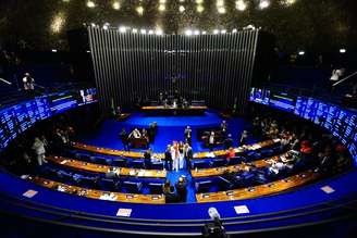 A PEC foi aprovada por 75 a 1 nos dois turnos - eram necessários pelo menos 49 votos a favor
