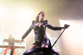 Floor Jansen com o Nightwish em 2021