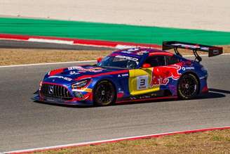 Carro #3 de Max Verstappen, Ben Barnicoat e Chris Lulham