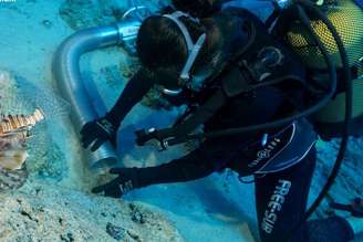 Estava à espera há 4.700 anos no fundo do Mediterrâneo: a descoberta surpreendente do naufrágio mais antigo do mundo