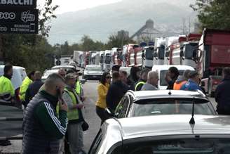 Protesto de caminhoneiros em Molise, sul da Itália