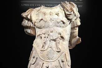 Torso de imperador romano da era júlio-claudiana brilhou no último leilão da Sotheby's de NY