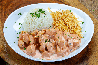 Estrogonofe de frango cremoso