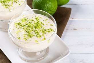 mousse de limão fit.