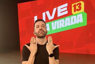 Canal do deputado federal reuniu quase 11 milhões de seguidores e movimentou campanha