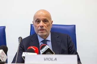 Procurador de Milão, Marcello Viola, irá solicitar julgamento de 10 acusados