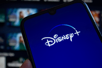 Lançamentos de vários gêneros chegam ao Disney+ ao longo do mês