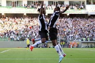 <p>Ronaldinho e Jô voltaram a ser os destaques do Atlético-MG</p>