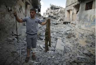 <p>Número de mortos em ofensiva israelense passa de mil em Gaza</p>