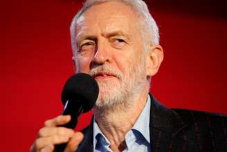 Líder do Partido Trabalhista britânico, Jeremy Corbyn, durante evento de campanha em Birmingham
05/12/2019 REUTERS/Phil Noble 