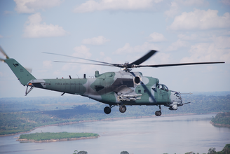 Um Mi-35 (AH-2 Sabre) da força aérea brasileira