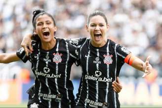 Jogadoras do Corinthians festejam um gol marcado no Brasileirão (Foto: Divulgação/Corinthians)