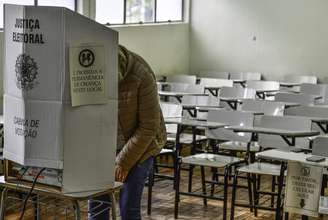 Eleitores foram às urnas neste domingo, 2, nas eleições gerais do Brasil