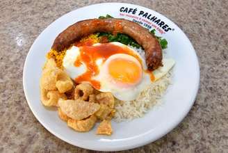 O KAOL, prato típico de BH, foi criado no Café Palhares na década de 50