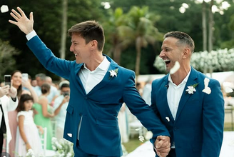 Felipe Suhre e Erick Andrade se casaram no Rio de Janeiro