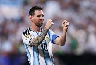 Lionel Messi comemora gol pela Argentina contra a Áustria na Copa do Mundo de 2026