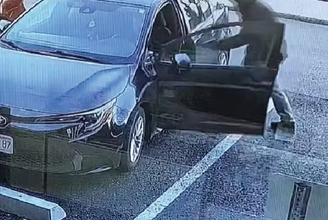 Imagens de câmera de segurança registraram o momento do assalto