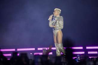 Xuxa em seu show da turnê 'O Último Voo da Nave' em 25 de julho de 2026, em São Paulo.