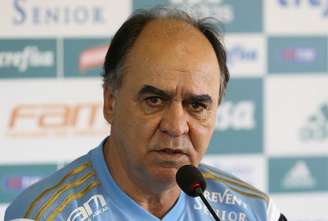Marcelo Oliveira, técnico do Palmeiras, dá entrevista na Academia de Futebol