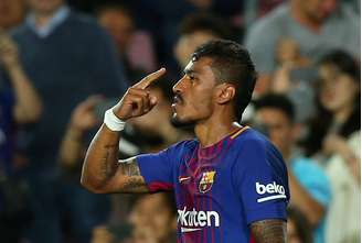 Paulinho chegou ao Barcelona sob olhares de desconfiança, mas gols e boas atuações estão marcando seu início de passagem no time espanhol.