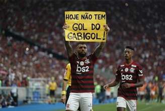 Gabigol ficou conhecido no Flamengo pelo cartaz sobre artilharia, mas a web não perdoa (Reprodução)