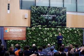 CEO da Microsoft, Satya Nadella, anuncia planos ambientais da empresa em Redmond, Washington (EUA) 
16/01/2020
REUTERS/Lindsey Wasson