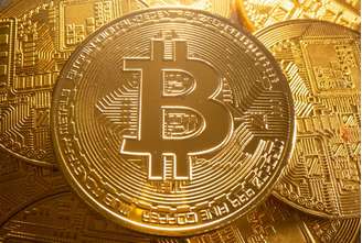 Representação da moeda virtual bitcoin. 6/8/2021. REUTERS/Dado Ruvic