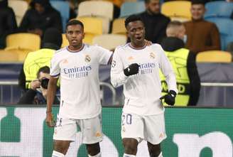 Com golaço de Vinicius Jr, Real Madrid goleia o Shakhtar