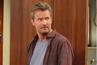 Perry ainda participou de várias outras séries, como "Mr. Sunshine" (2011–2012), "The Good Wife" (2009–2016) e "Estranho Casal" (2015–2017).