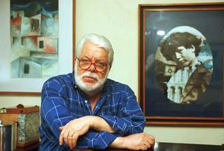 Manoel Carlos em foto de fevereiro de 1998. Autor de novelas morreu em janeiro de 2026, aos 92 anos de idade.