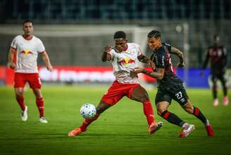 Henry Mosquera, jogador do Red Bull Bragantino. 