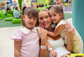 Virginia com as filhas Maria Alice e Maria Flor