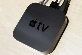 <p>Modelo atual da Apple TV, aparelho que transmite conteúdo para TVs a partir de outros produtos da marca</p>